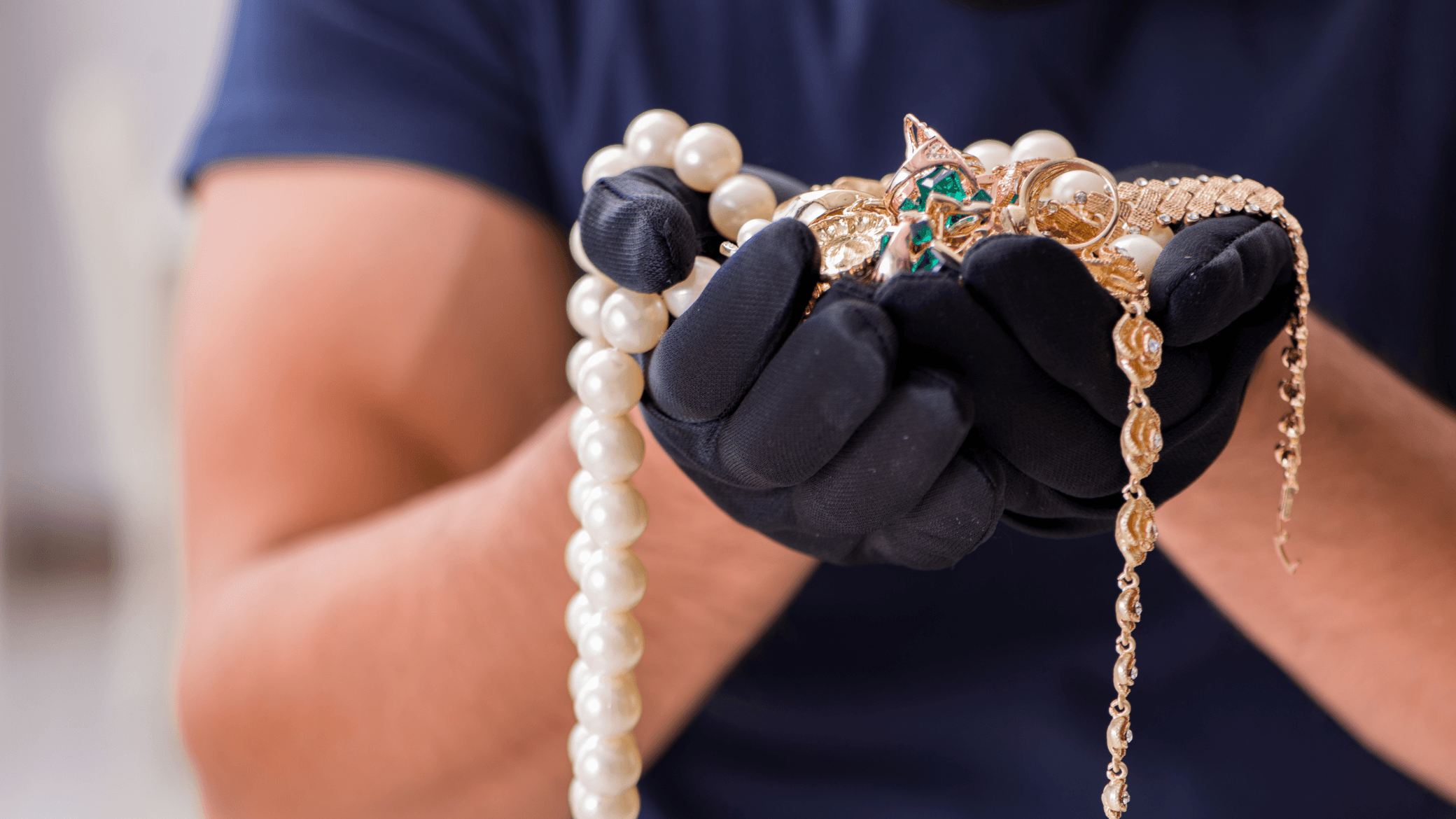 كيف يتعامل تجار الذهب مع المجوهرات المسروقة في الأردن؟