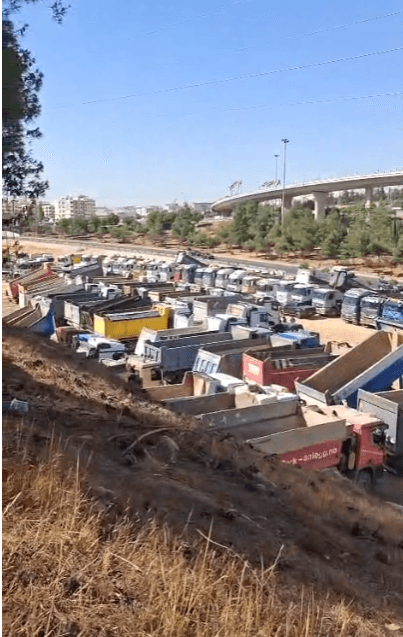 إنهاء اعتصام أصحاب القلابات وتعهد نيابي بحل المشكلة