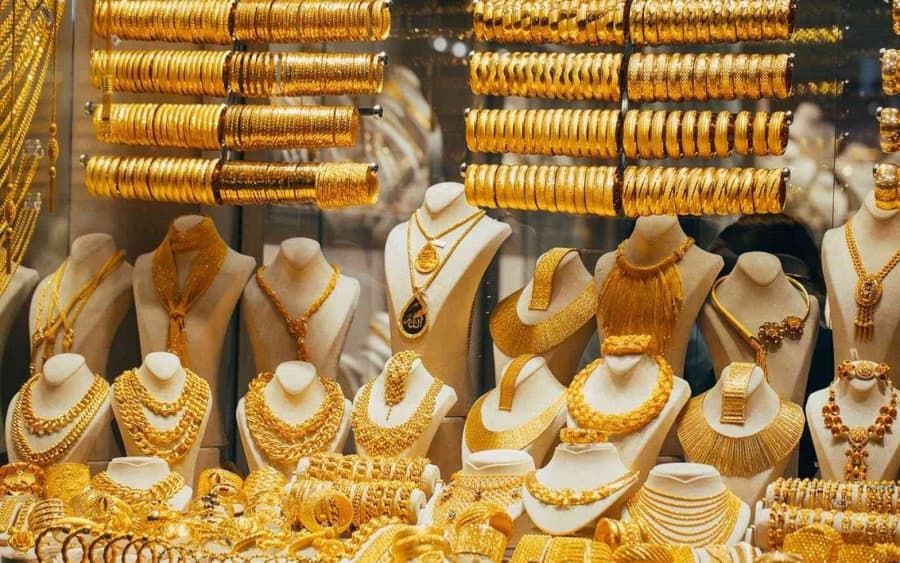 انخفاض إضافي في أسعار الذهب بالتسعيرة الثالثة الأربعاء