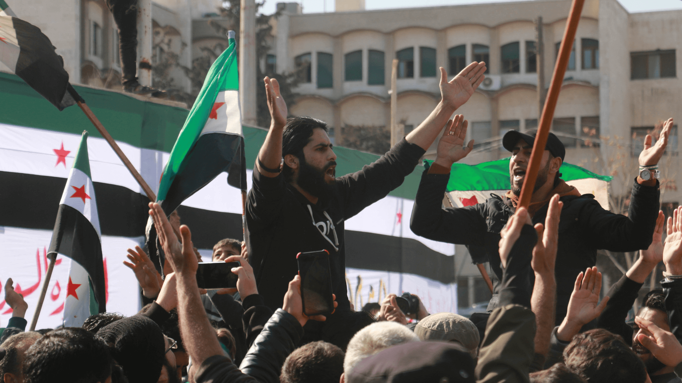 رويترز: الخزانة الأمريكية تعلّق عقوبات "قانون قيصر" على سوريا باستثناء معاملات محددة