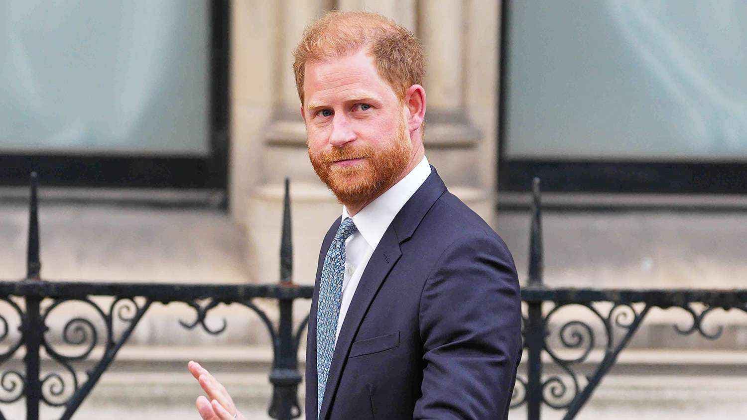 الأمير هاري يعتذر  لكندا بعد ارتداء قبّعة فريق لوس أنجلوس دوجرز