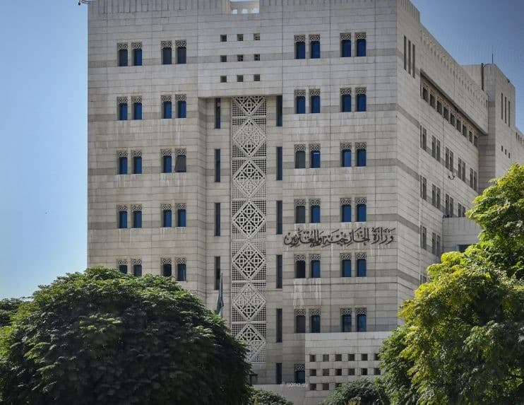 وزارة الخارجية السورية تطلق منصتها الرقمية “MOFA SY”