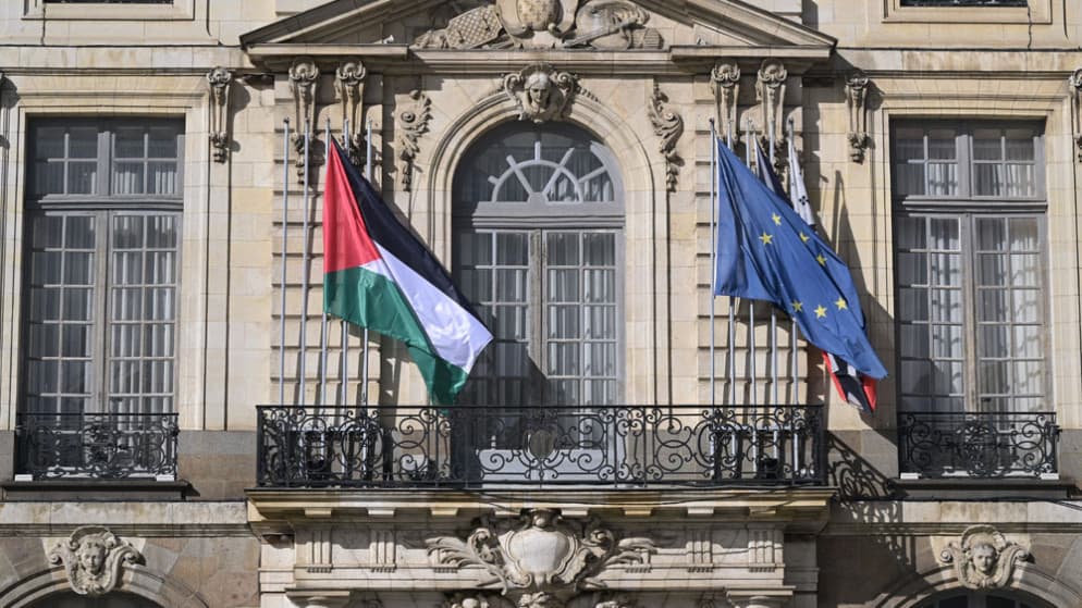 21 بلدية فرنسية ترفع علم فلسطين وإضاءة برج إيفل تزامنا مع الاعتراف بفلسطين