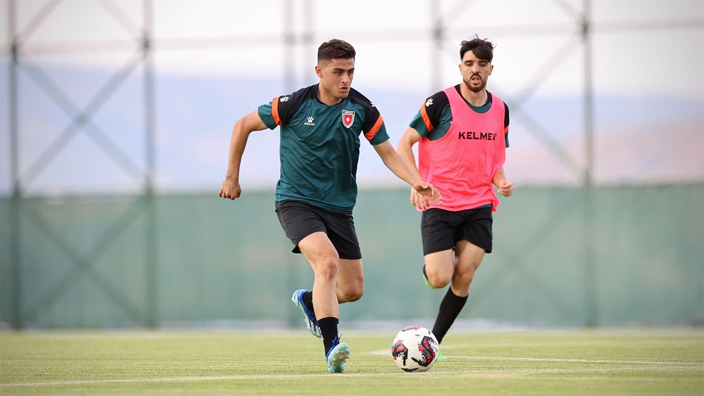 منتخب النشامى يبدأ تدريباته في تركيا