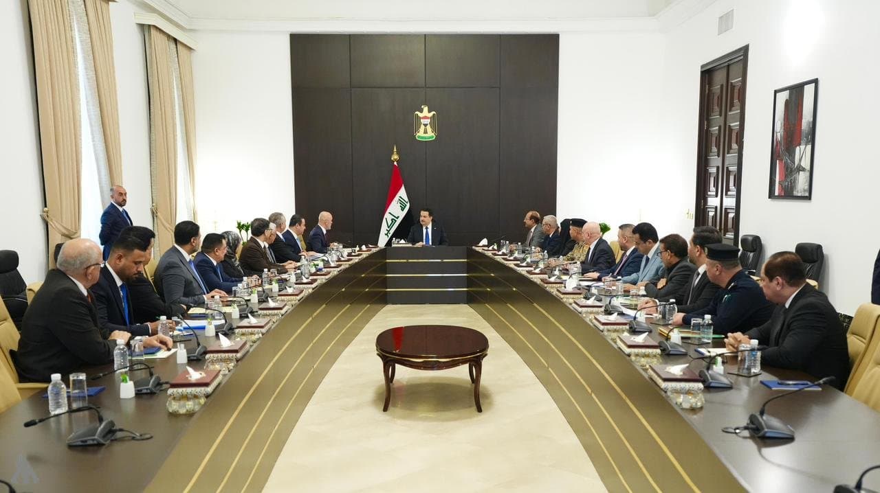 رئيس الوزراء العراقي يوجه بزيادة نشاط فريق معالجة تلوث الهواء