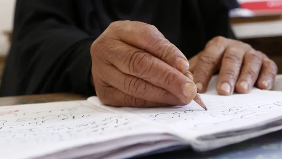 في رسالة لوزير التربية :الأردن خفض الأمية إلى أقل من 5% لتحقيق التنمية المستدامة