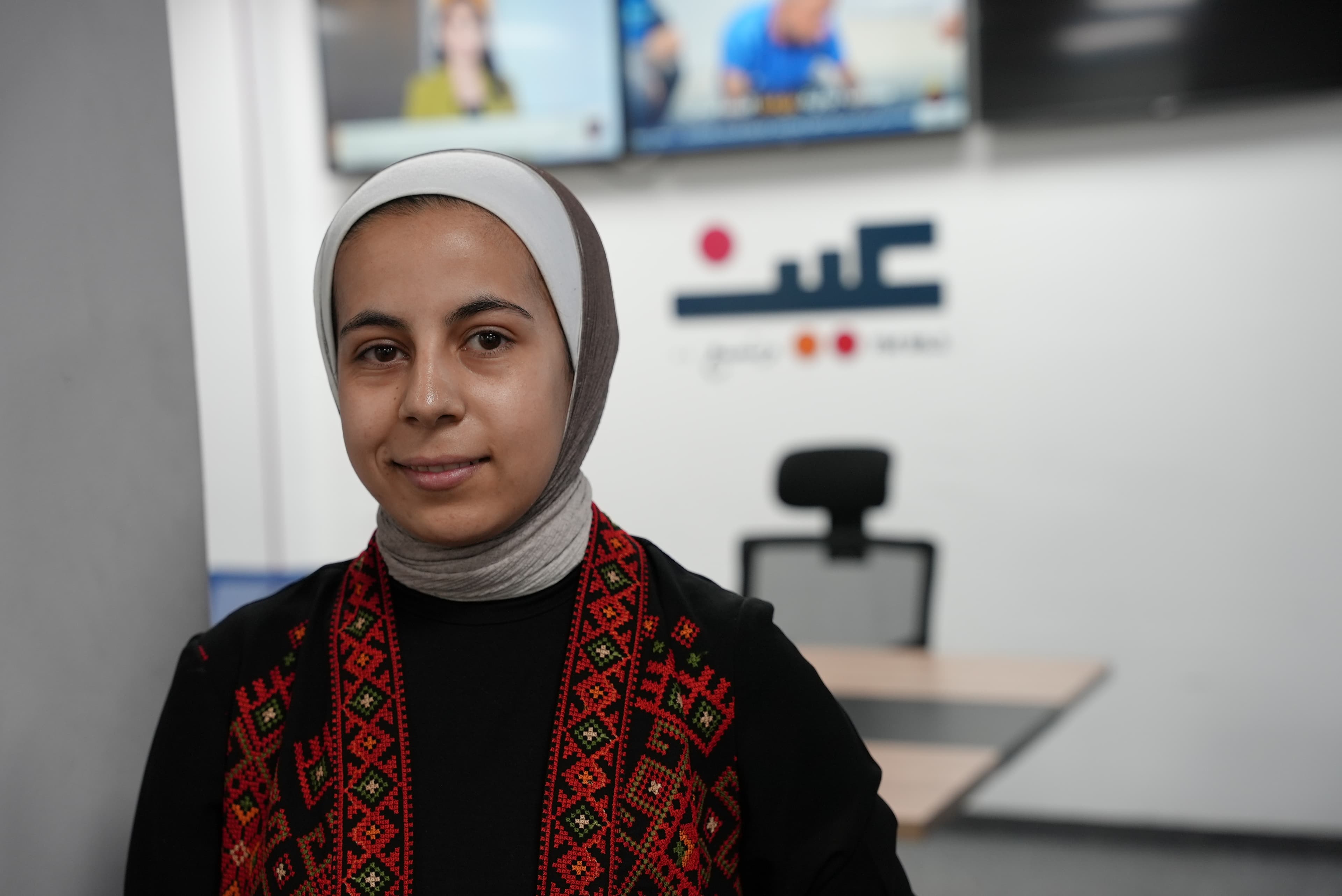 نوران الزواهرة تحول ما تعلمته من جدتها في عجلون إلى مشروع تراثي وتناشد لدعمها