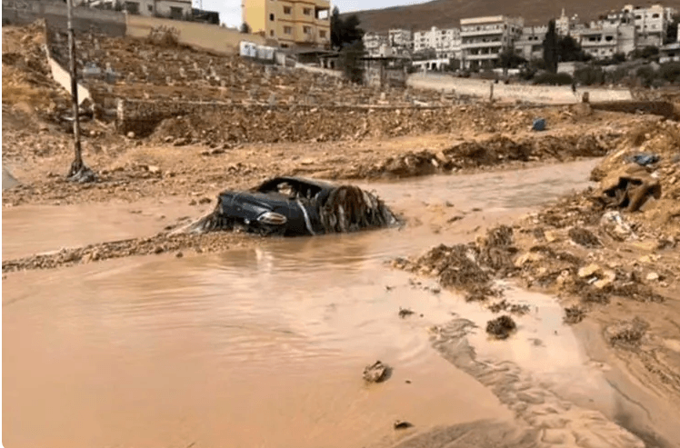 الأشغال تجدد التأكيد على جاهزية غرف عملياتها للتعامل مع ملاحظات الأحوال الجوية