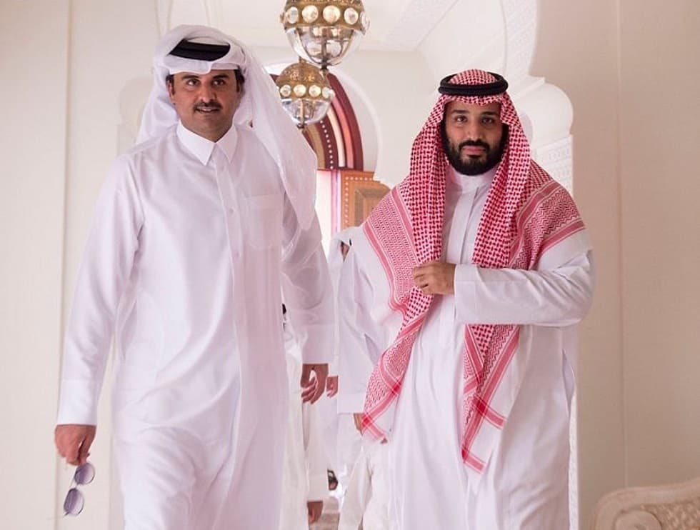بن سلمان لأمير قطر: نضع كافة إمكاناتنا لمساندة الأشقاء في الدوحة