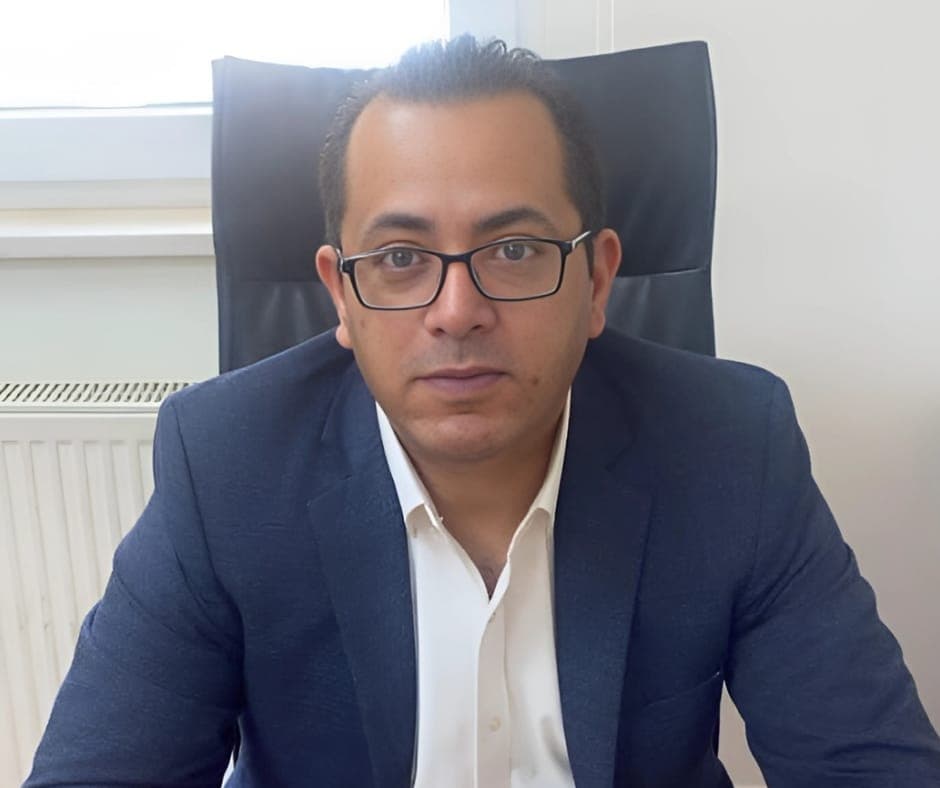 توظيف الذكاء الاصطناعي في قطاع النقل العام