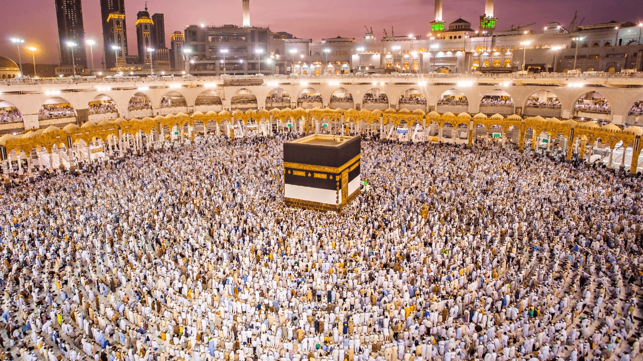 سيدة تكشف تعرضها للاحتيال في المفرق على يد مدّع بامتلاكه منح لفريضة الـحج