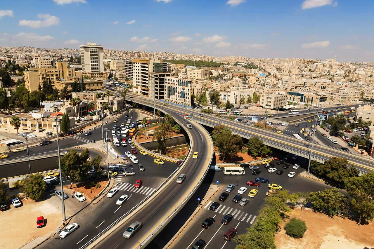 أجواء صيفية معتدلة في أغلب المناطق حتى الاثنين