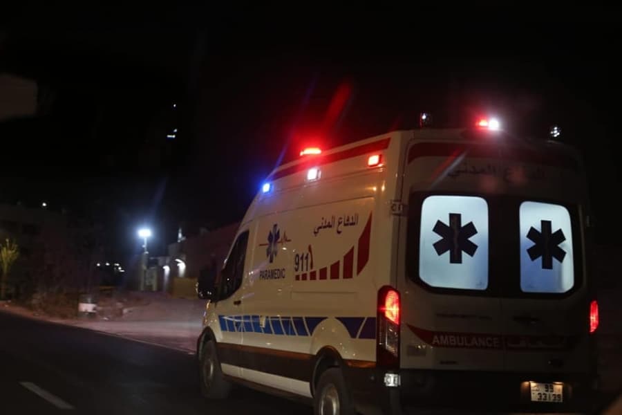 تسمم 9 طلبة بعد تناولهم وجبات "فلافل" من مقصفين في مدرستين بإربد