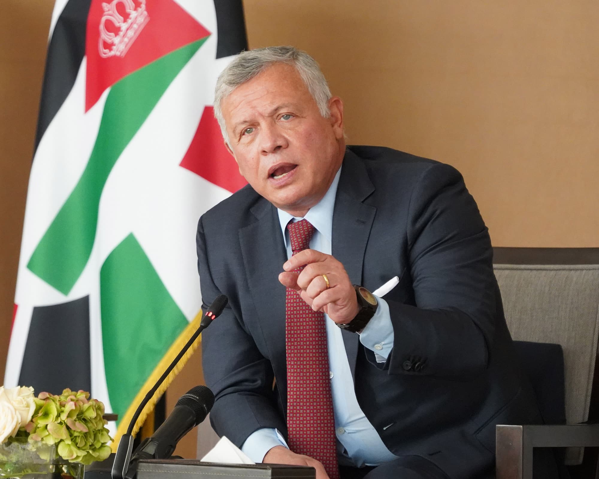 الملك وولي العهد السعودي يبحثان هاتفيا أبرز مستجدات المنطقة
