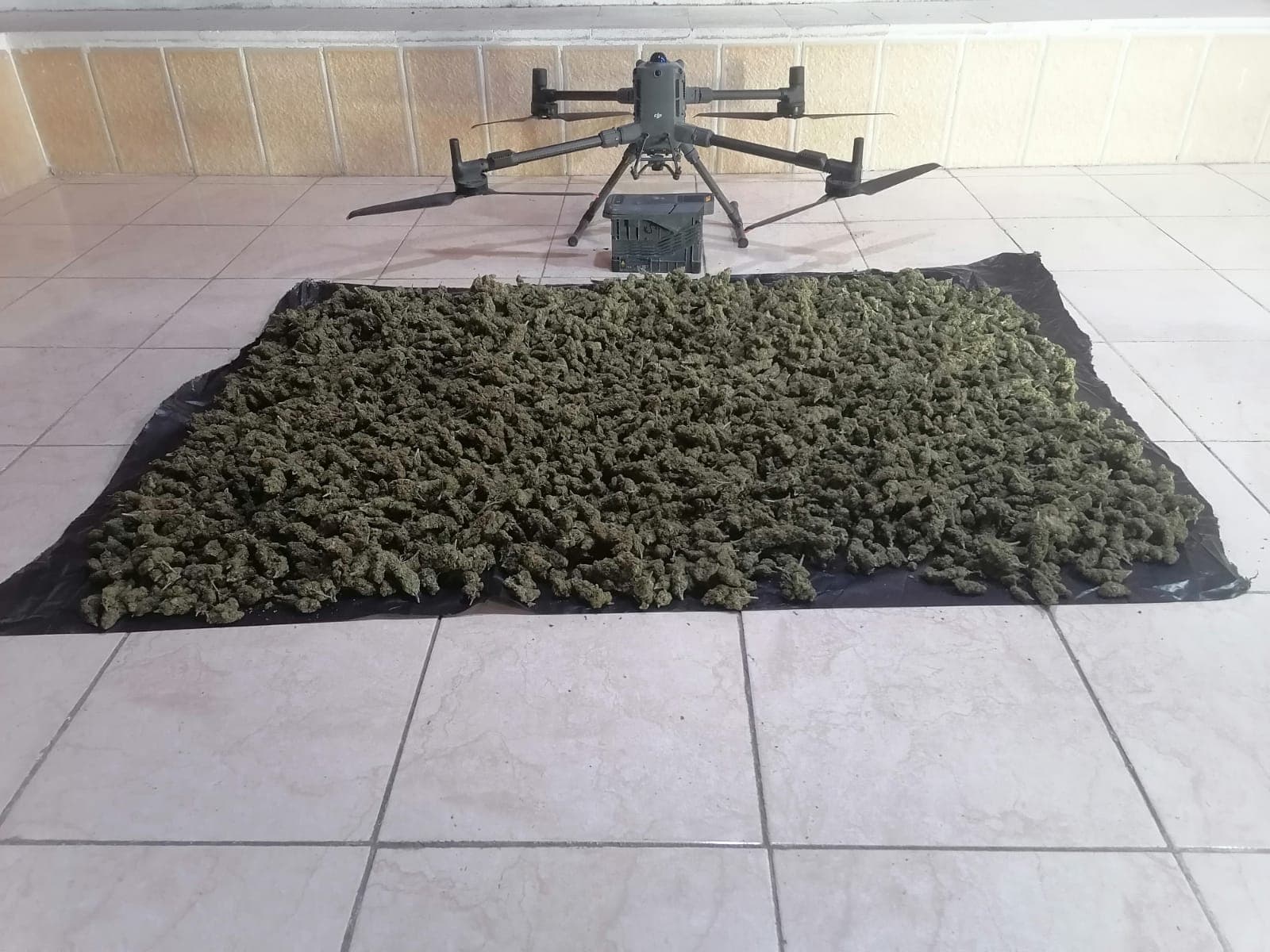 المنطقة العسكرية الجنوبية تُحبط محاولة تهريب مواد مخدّرة بواسطة طائرة مسيّرة