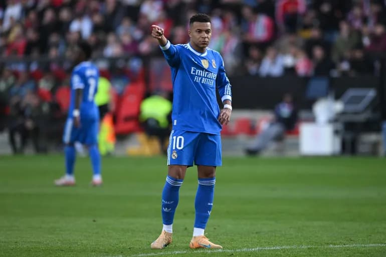 هاتريك في ست دقائق فقط..مبابي يخطف الأضواء في دوري أبطال أوروبا