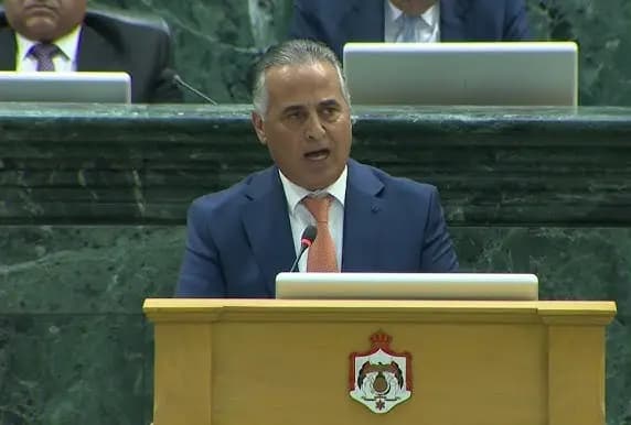 النائب محمود نعيمات: وزير المالية السابق أنفق 80 ألف دينار على عشاء واحد