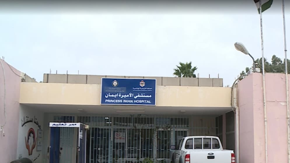 12 إصابة بحالات اختناق جراء تسرب غاز الأمونيا في مشغل تمور بالأغوار