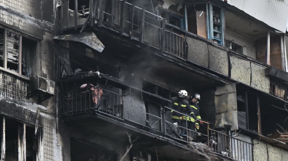 زيلينسكي يلتقي ماكرون الاثنين وترمب متفائل بشأن خطة السلام مع روسيا