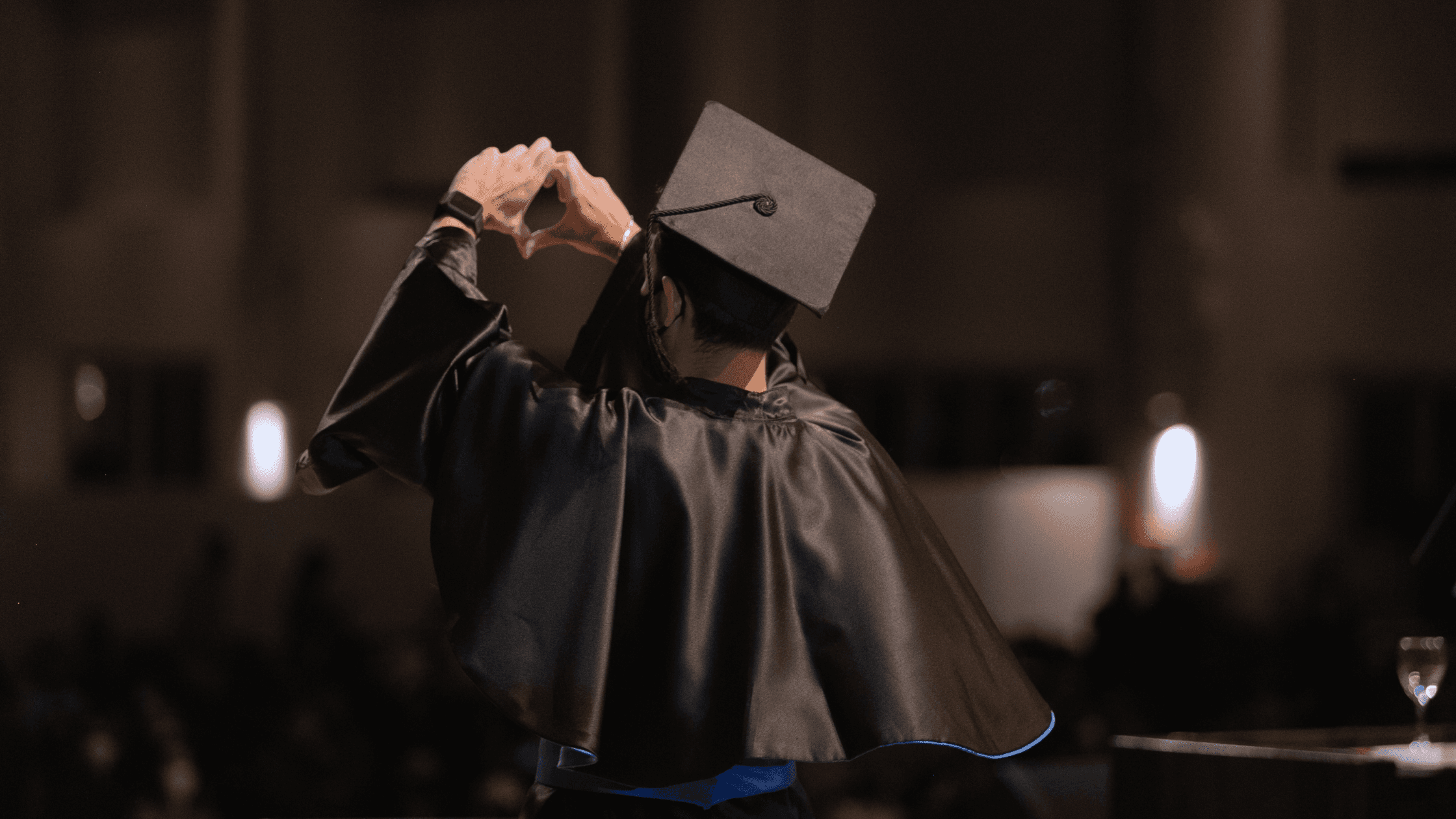 هل انتهى زمن الشهادات؟ التعيين بالكفاءة يفتح معركة جديدة في سوق العمل الأردني