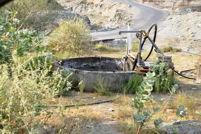 الدفاع المدني يحذّر من مخاطر تنظيف الآبار بالطرق التقليدية