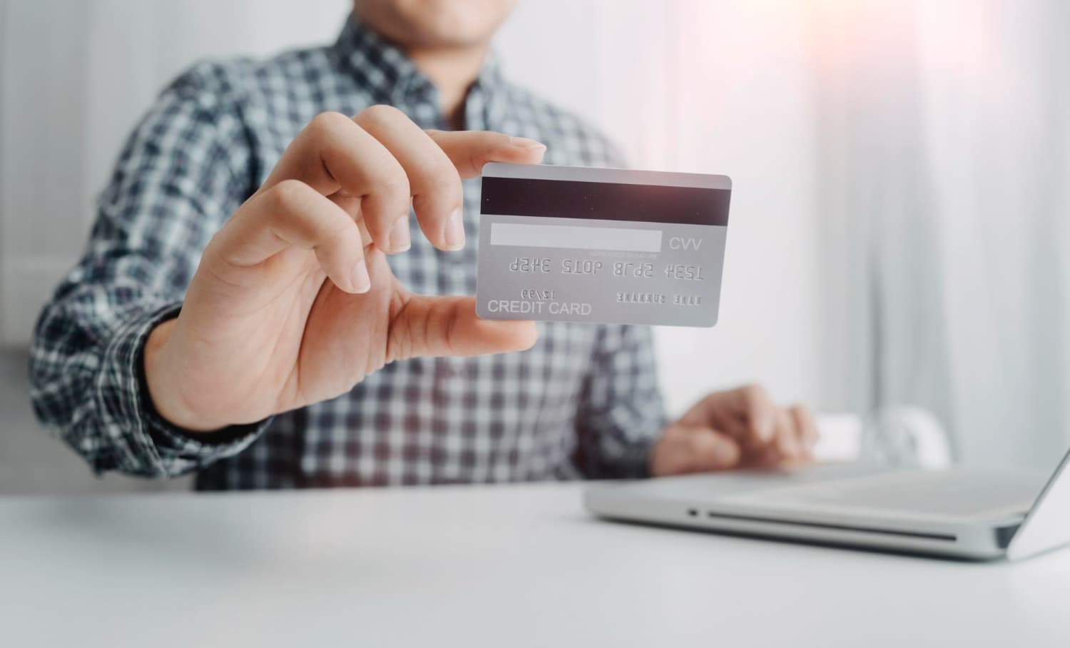 421 مليون دينار قيمة قروض بطاقات الائتمان حتى آب من العام 2025