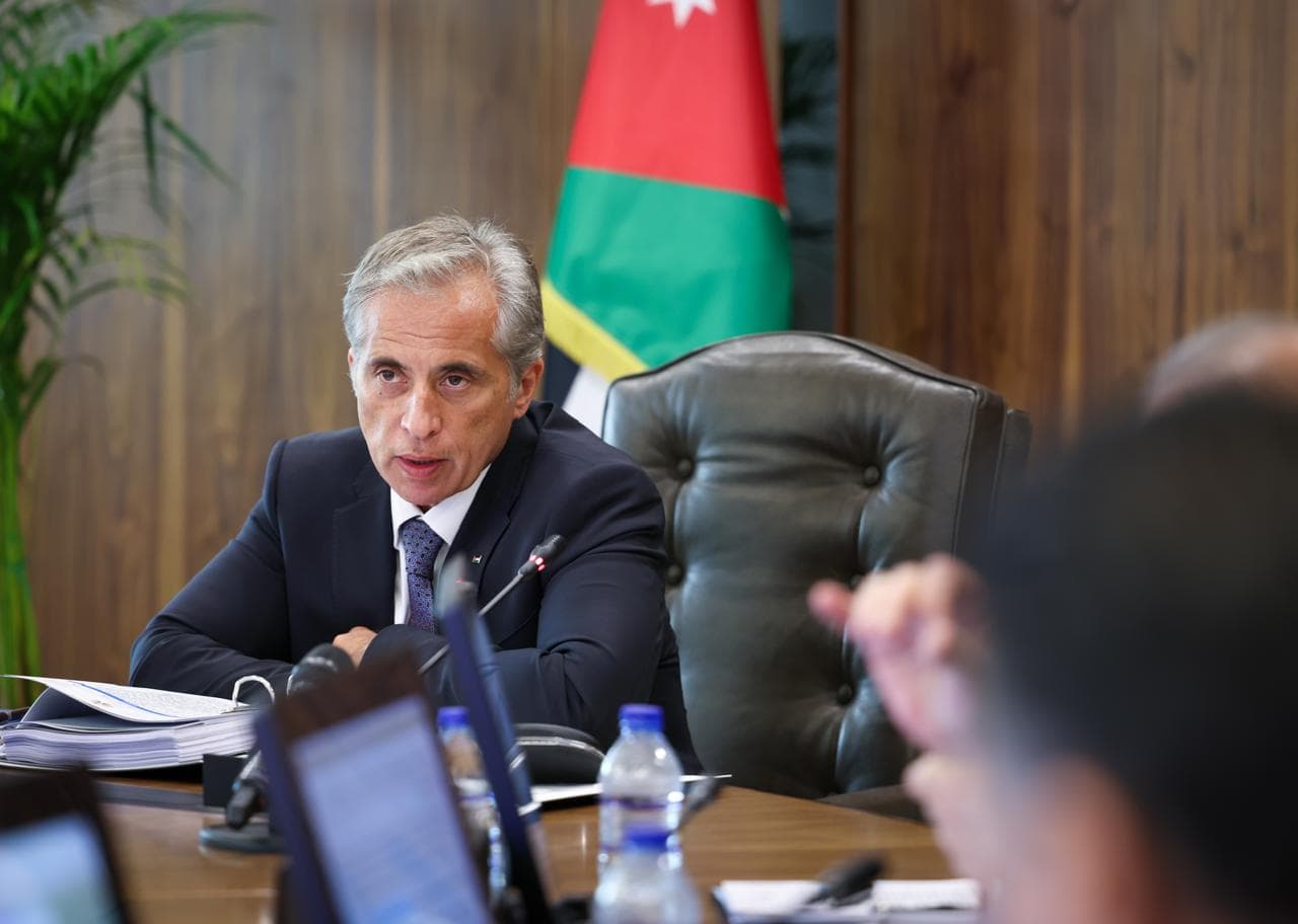 لا زيادة على رواتب الموظفين والمتقاعدين في موازنة 2026 (تفاصيل)