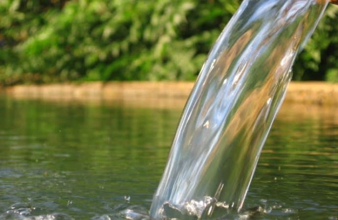 منتدى الاستراتيجيات يحذر من انخفاض حصة الفرد من المياه في الأردن