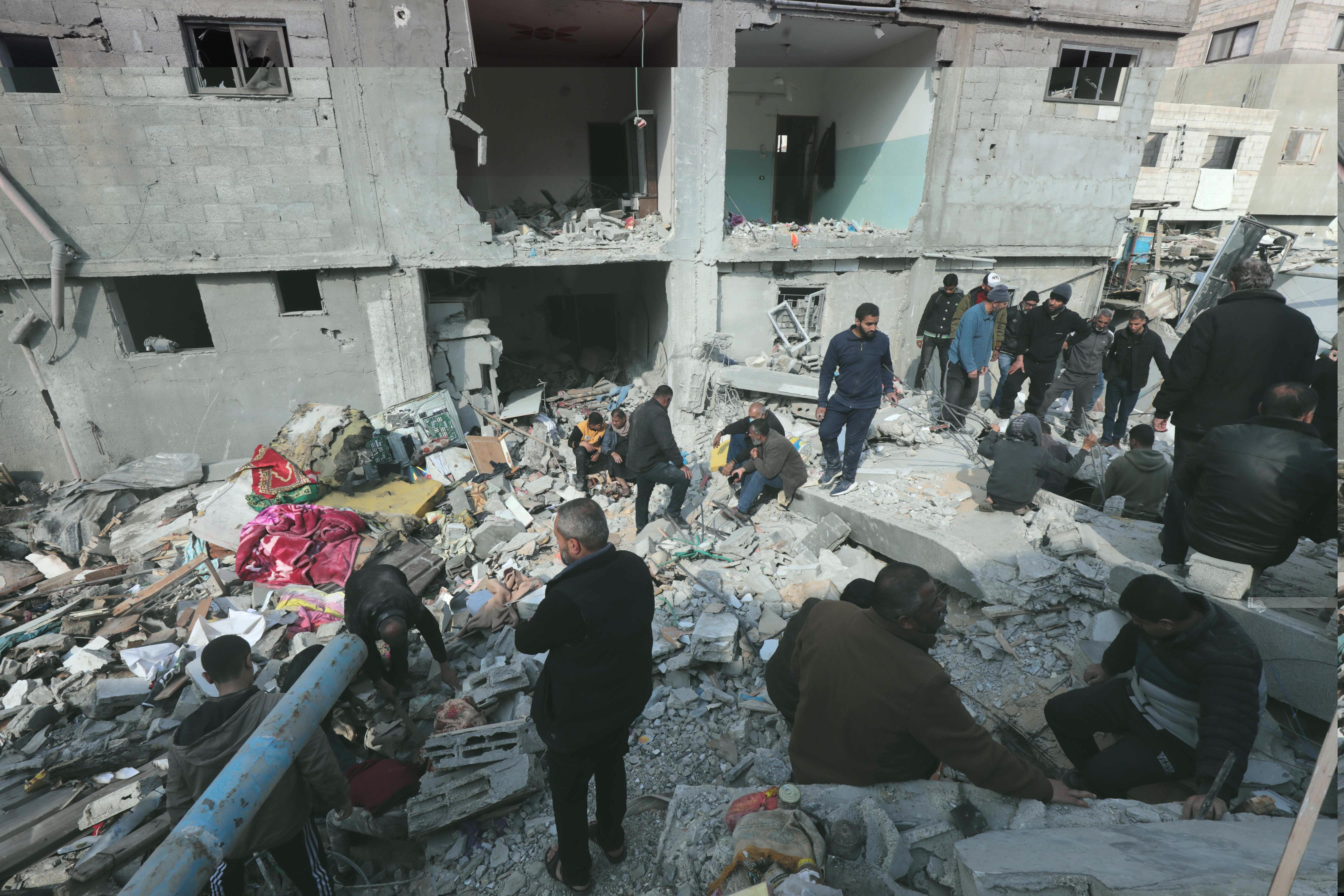 مصادر طبية: 10 شهداء في قطاع غزة  خلال الساعات الـ24 الماضية