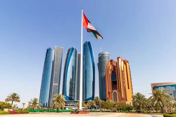 رويترز: الإمارات قد تخفض العلاقات مع إسرائيل إذا ضمت الضفة الغربية