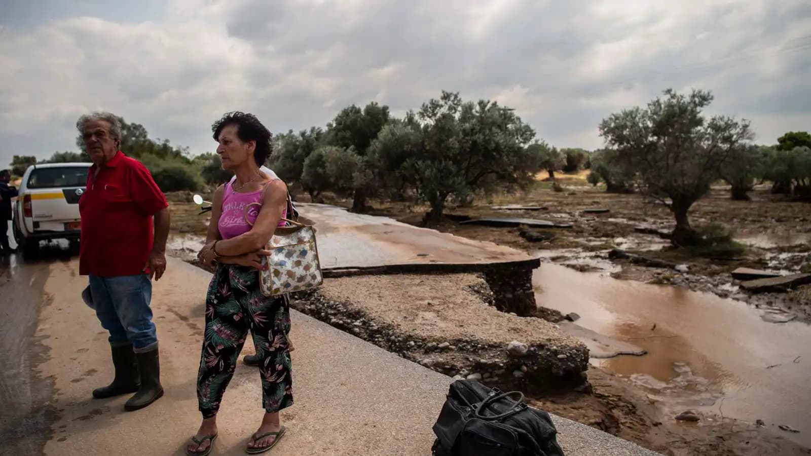 زلزال بقوة 5.2 درجة يضرب جزيرة إيفيا اليونانية