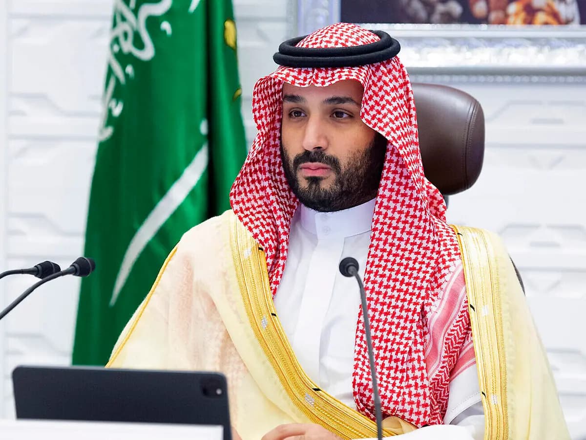 ولي العهد السعودي: أرض غزة فلسطينية وحق أهلها ثابت وندعم المبادرة العربية للسلام