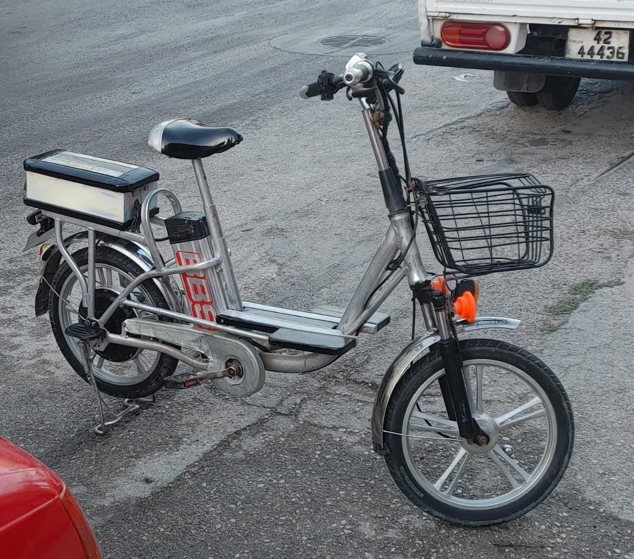 مدير إدارة الترخيص لـ"الدار": يمنع استخدام الدراجات الهوائية المزودة بقوة دفع آلية على الطرقات