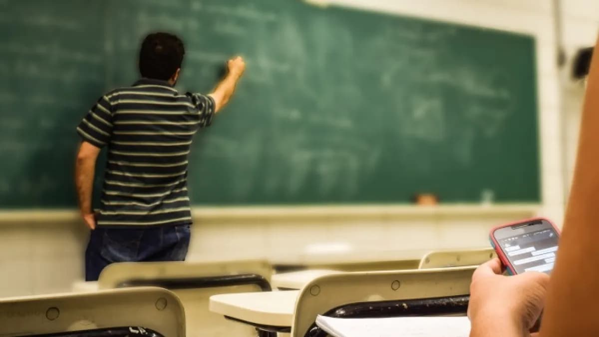 الموافقة على الأسباب الموجبة لمشروع نظام إجازة ممارسة مهنة التعليم