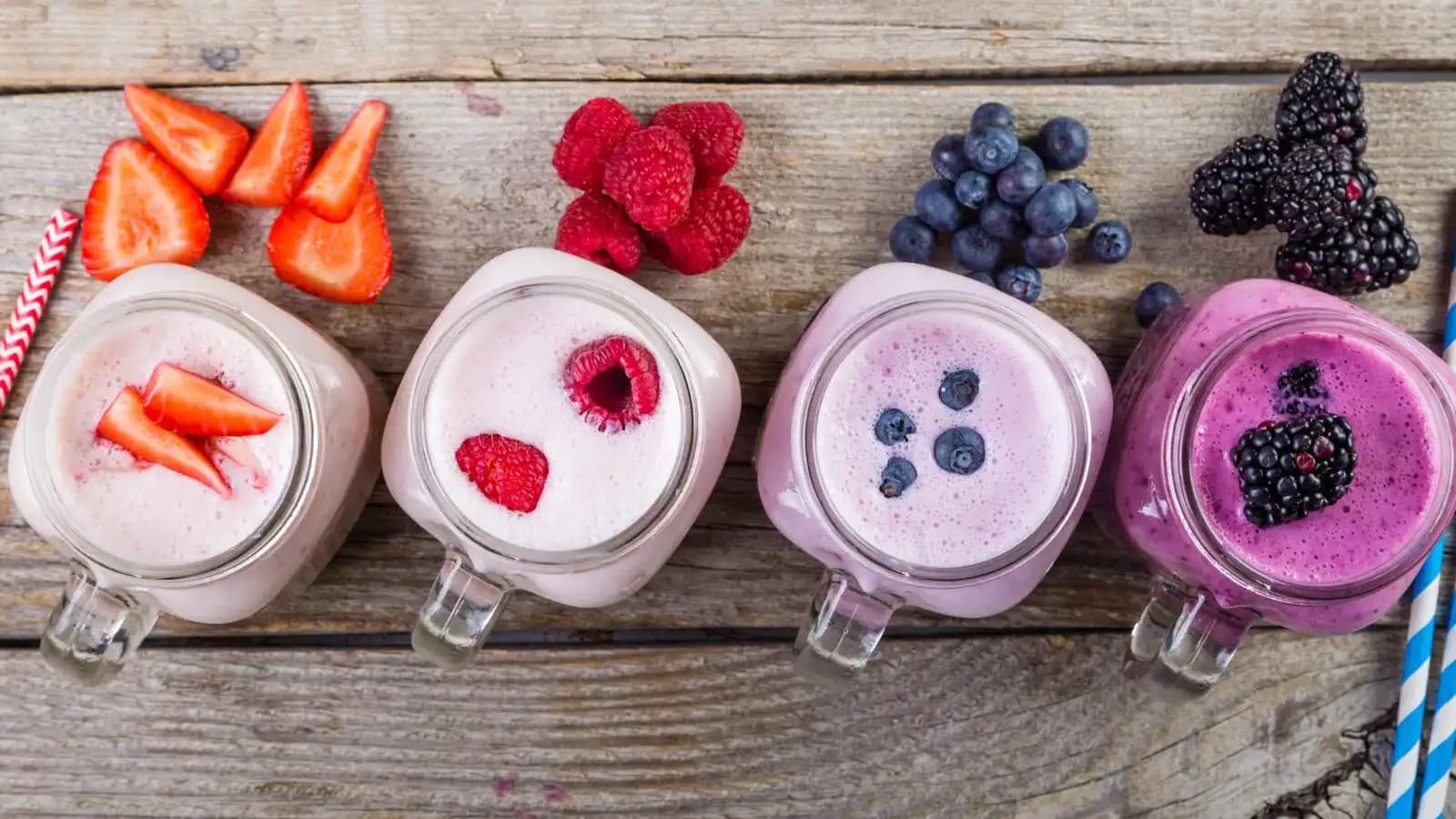 هل يؤثر خلط الفاكهة في العصائر على قيمتها الغذائية؟