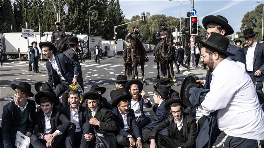 شرطة الاحتلال الإسرائيلي تعتقل متظاهرين من "الحريديم"