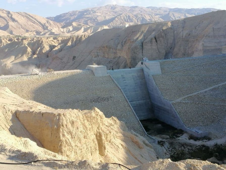 "المياه": قرب فيضان سد ابن حماد في الكرك