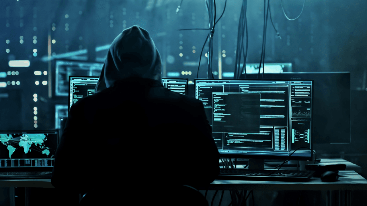 "الجرائم الإلكترونية"تحذّر من التعامل مع منصات التداول الوهمية غير المرخّصة