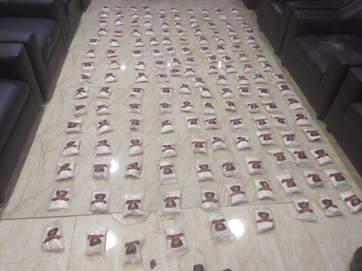 الجيش يحبط محاولة تهريب كمية كبيرة من المواد المخدرة بواسطة بالونات