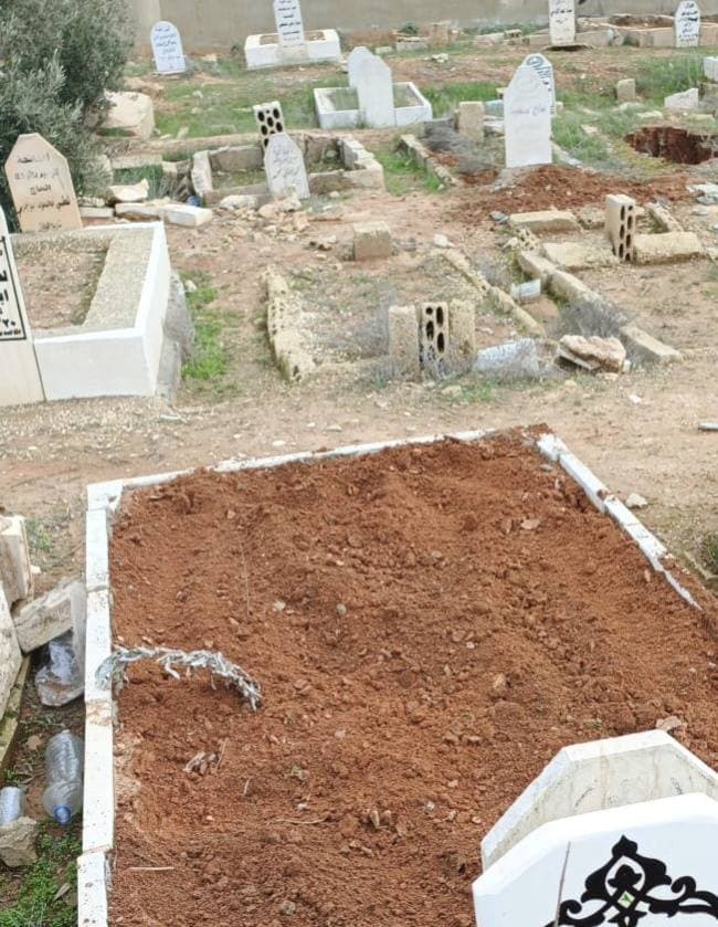 بلدية مأدبا تعالج تهبيطات في مقبرة "نتل" وتدعو المواطنين لتفقد قبور ذويهم
