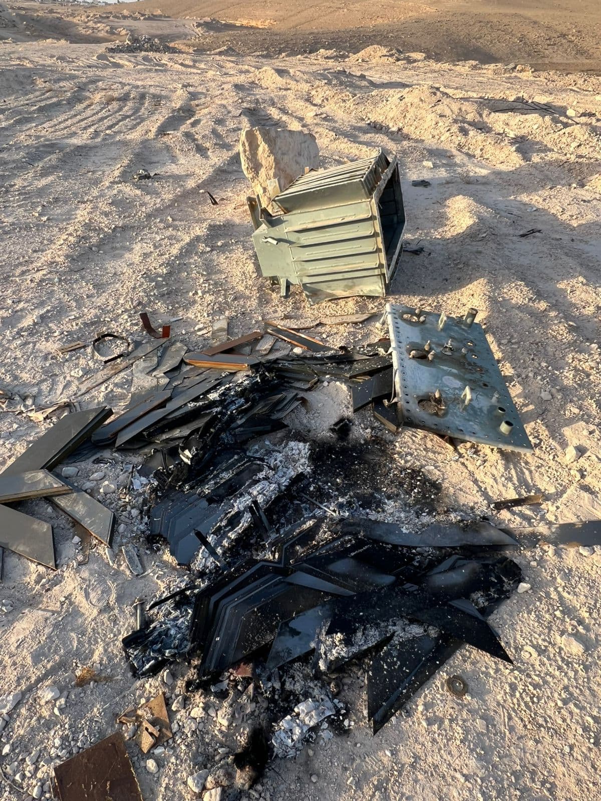 الأشغال: ضبط متورطين بالاعتداء على محولات إنارة في الحسا وسواقة