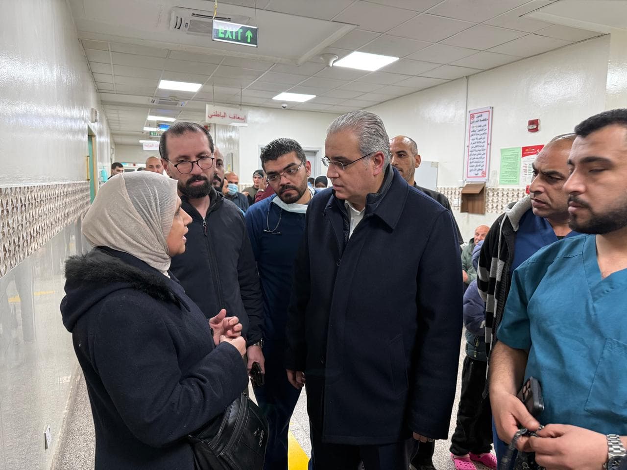 جولة ليلية مفاجئة.. وزير الصحة يتفقد مستشفى الأمير حمزة ويعلن خطة لتوسعة الطوارئ ومعالجة الاكتظاظ