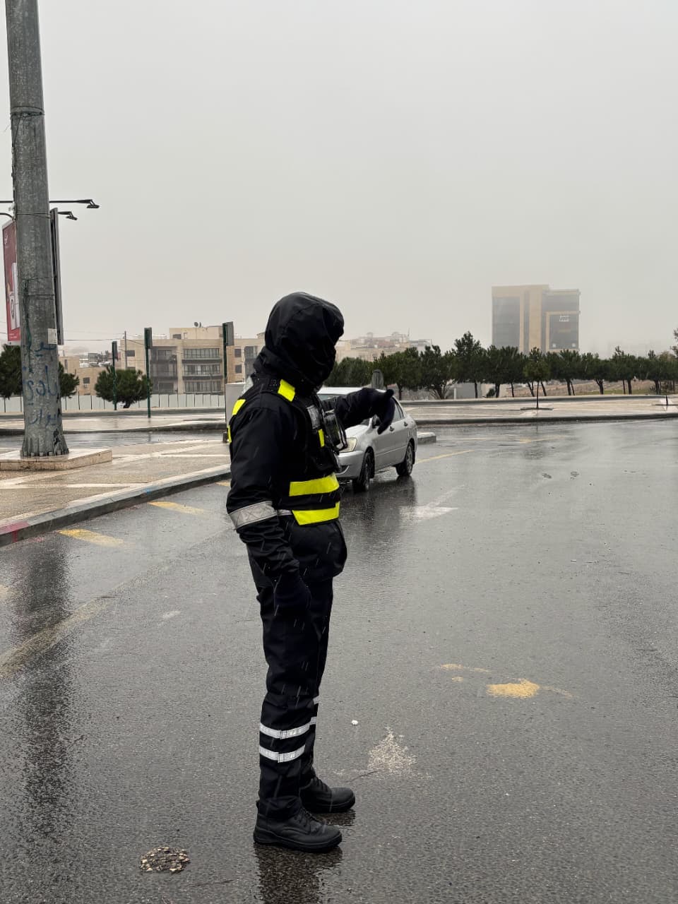 نشامى السير في الميدان خلال المنخفض الجوي