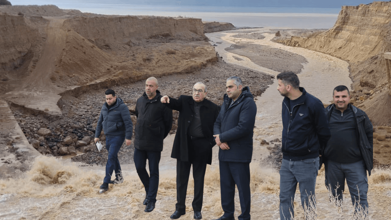 وزير الأشغال يوجه بتدعيم حمايات جسر "زرقاء ماعين"