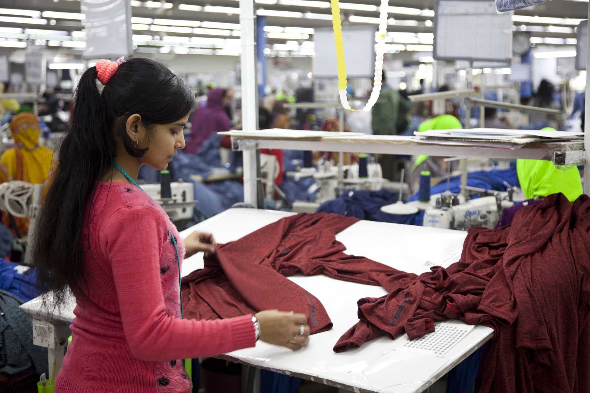 نحو 313 ألف عامل غير أردني مصرح له بالعمل في المملكة خلال 2024