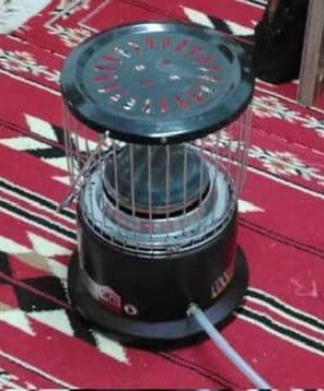 الأمن العام : رغم عديد التحذيرات أُسعف شخص مصاب بحالة اختناق نتيجة استخدام مدفأة (الشموسة)