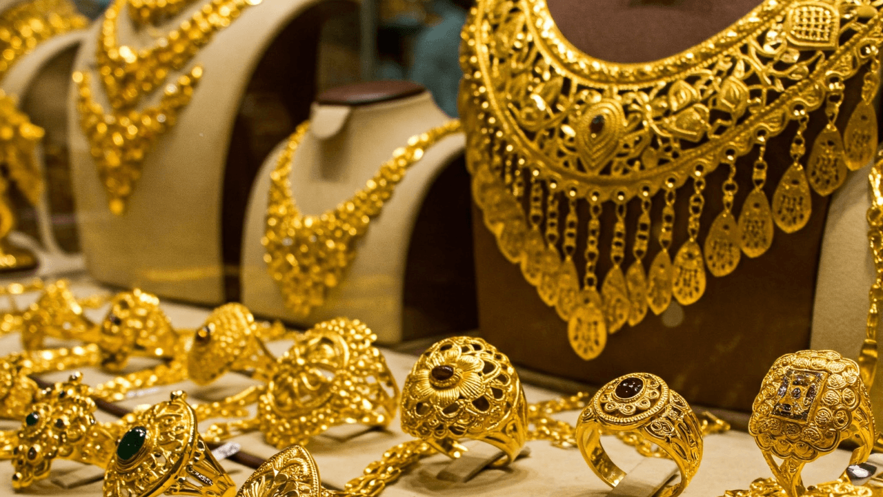 89.100 دينار سعر بيع غرام الذهب عيار 21 في الأردن الاثنين