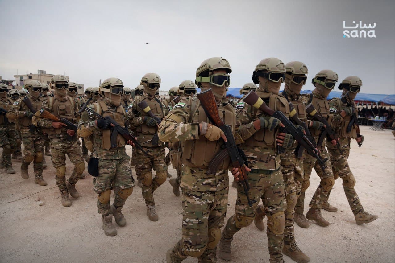 بعد استهداف حافلات الإجلاء 3 مرات.. الجيش السوري يبدأ عملية تمشيط ضد "قسد" في حلب