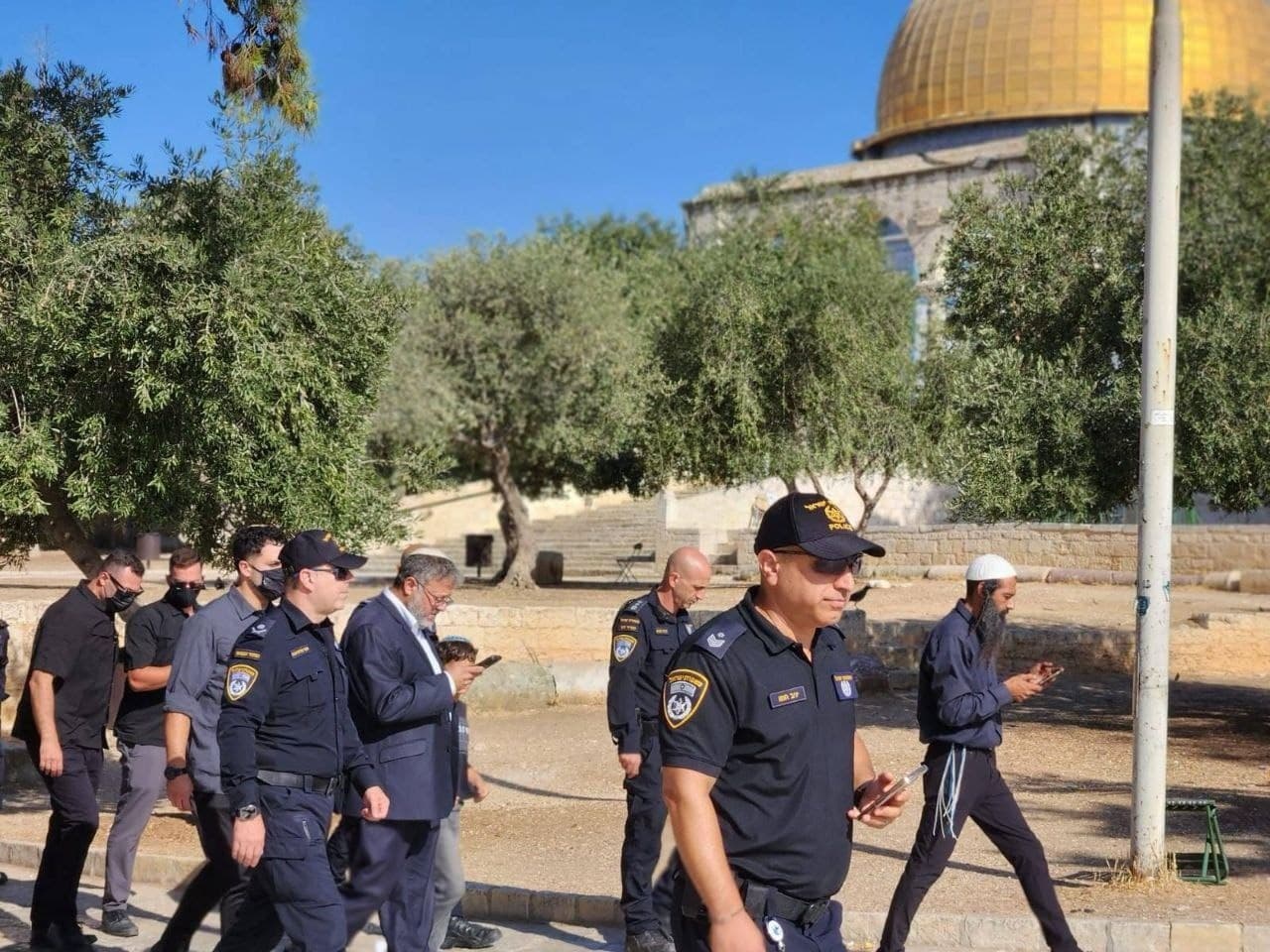 بن غفير يقتحم ساحات "الأقصى"