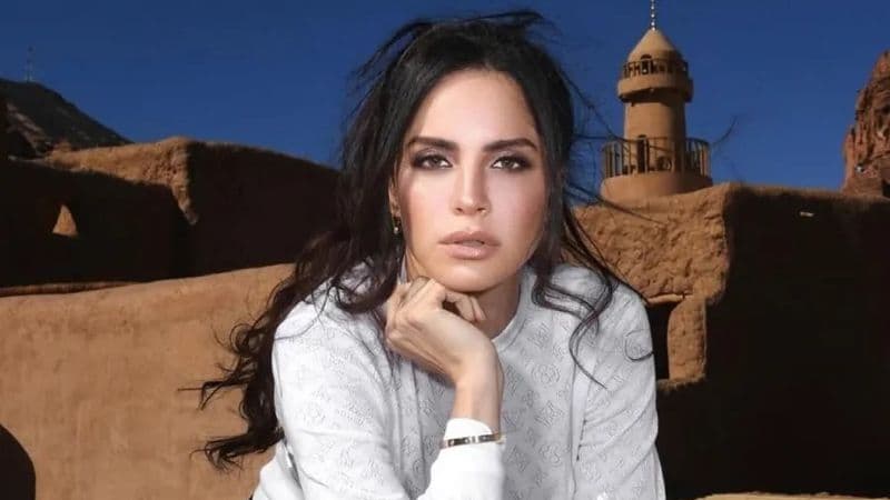 لأول مرة في تاريخ تيك توك .. آمال ماهر تحتل الترند بألبوم حاجة غير